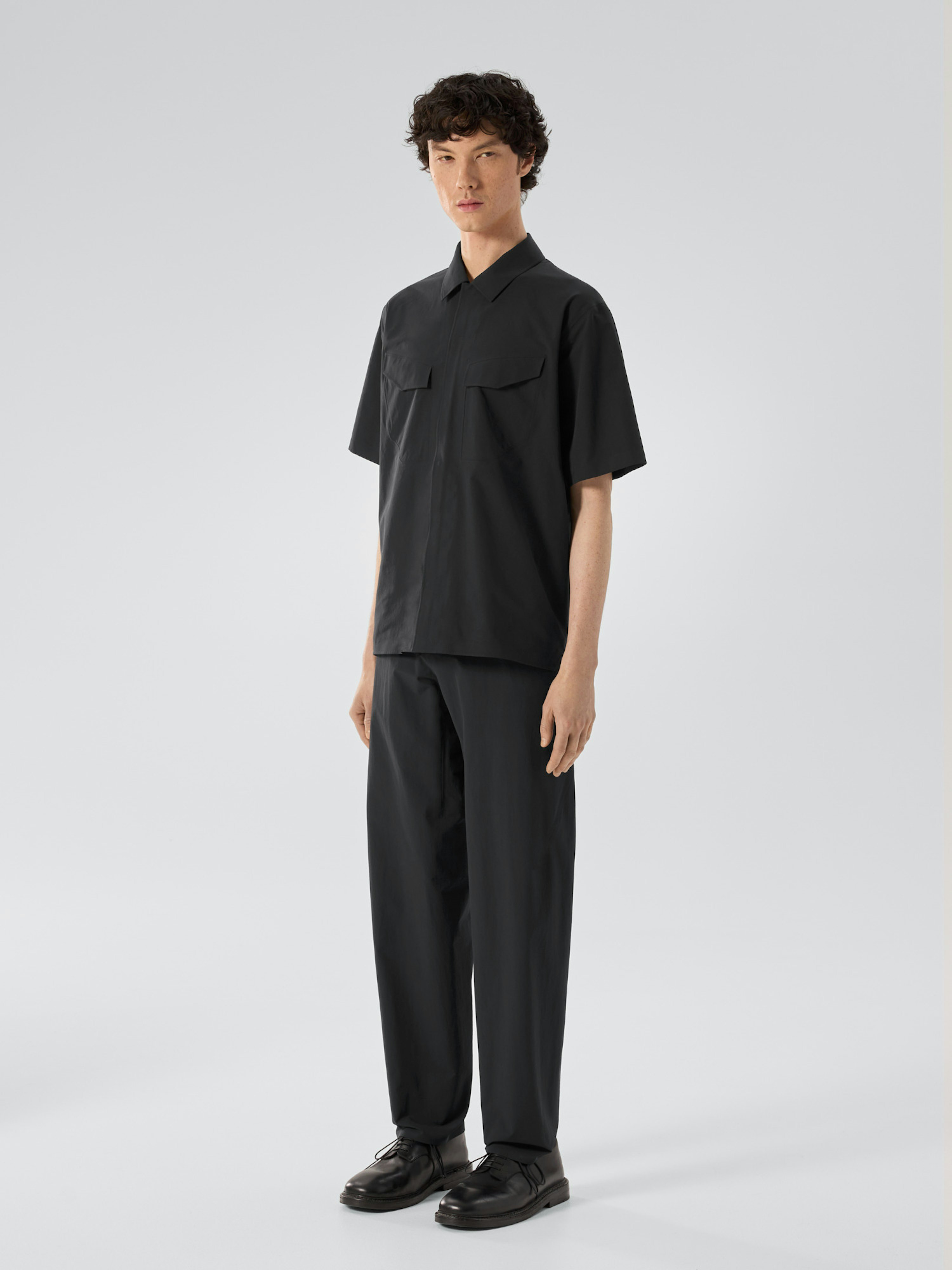 Field Shirt SS Black 3 4 Front View