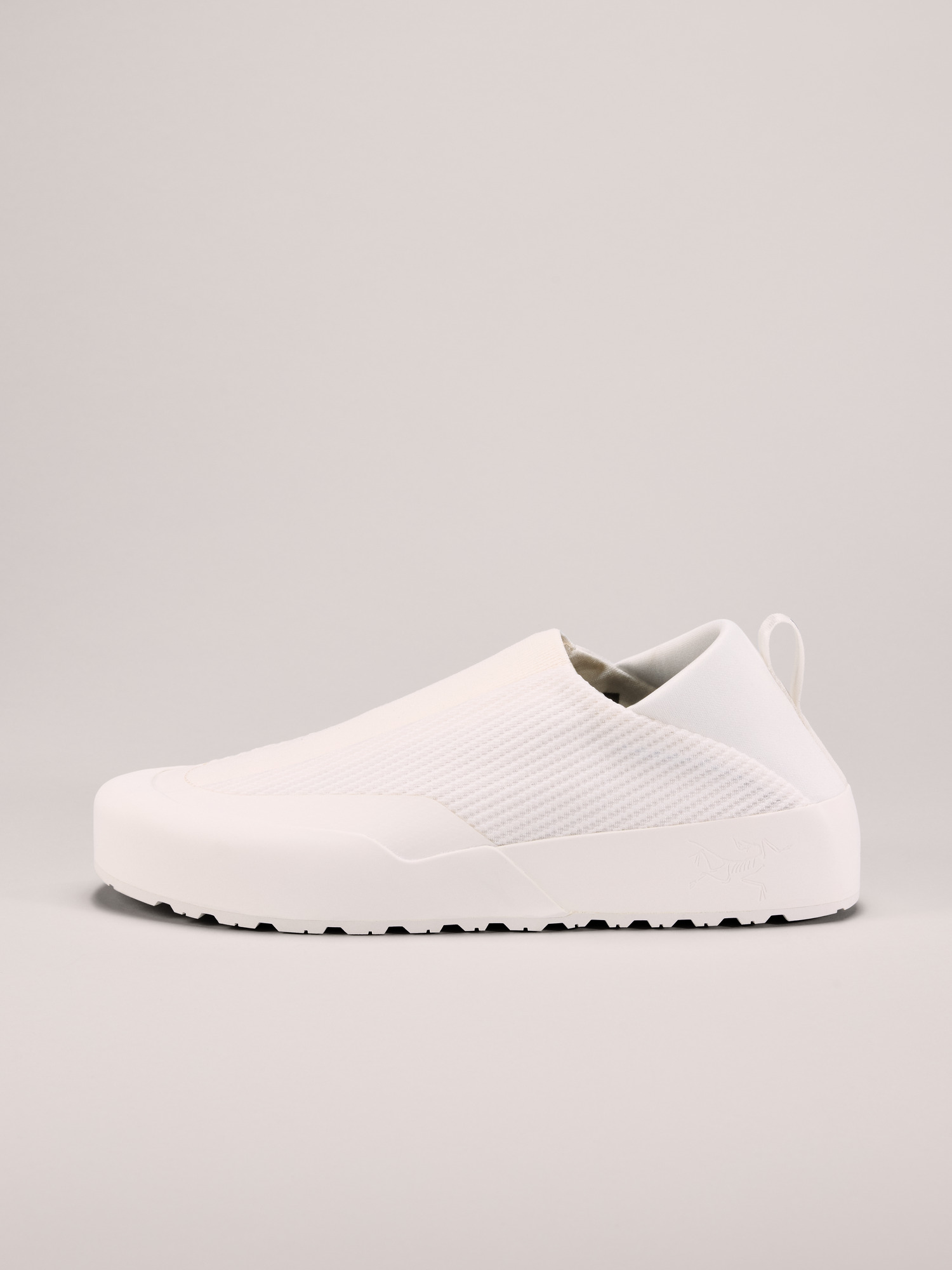 Kragg Shoe Women's Arctic Silk/Arctic Silk Profile