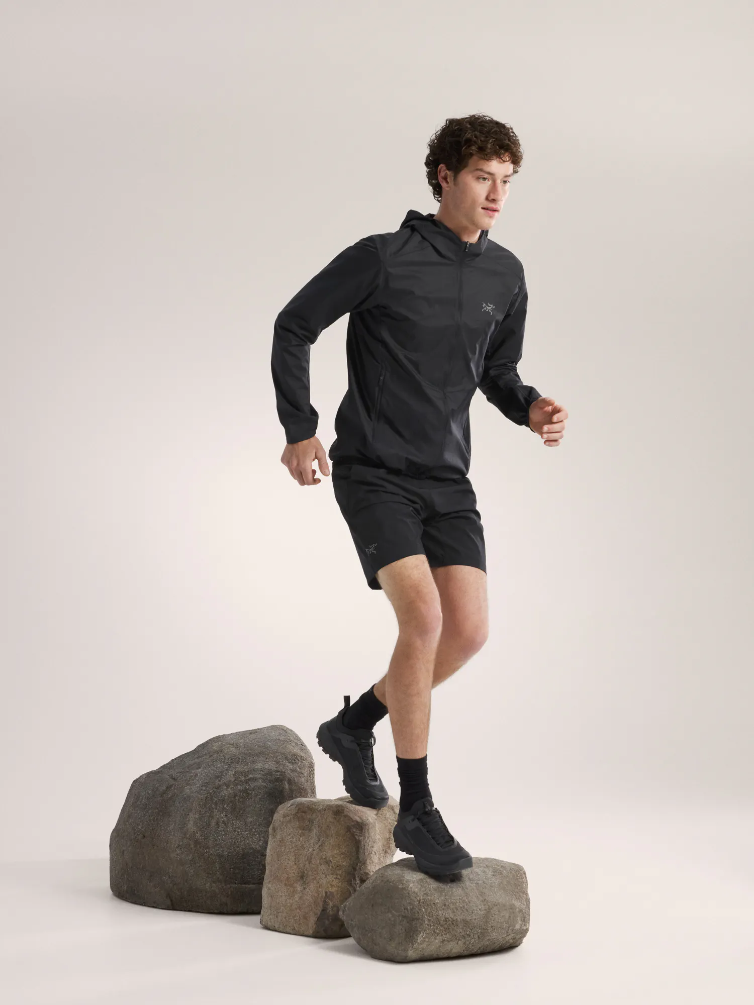 Incendo Airshell Hoody Men's | Arc'teryx Outlet