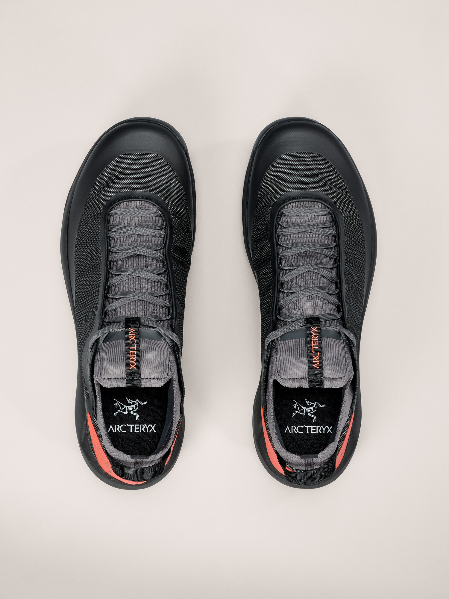 Vertex Alpine Shoe Black/Solaris Pair