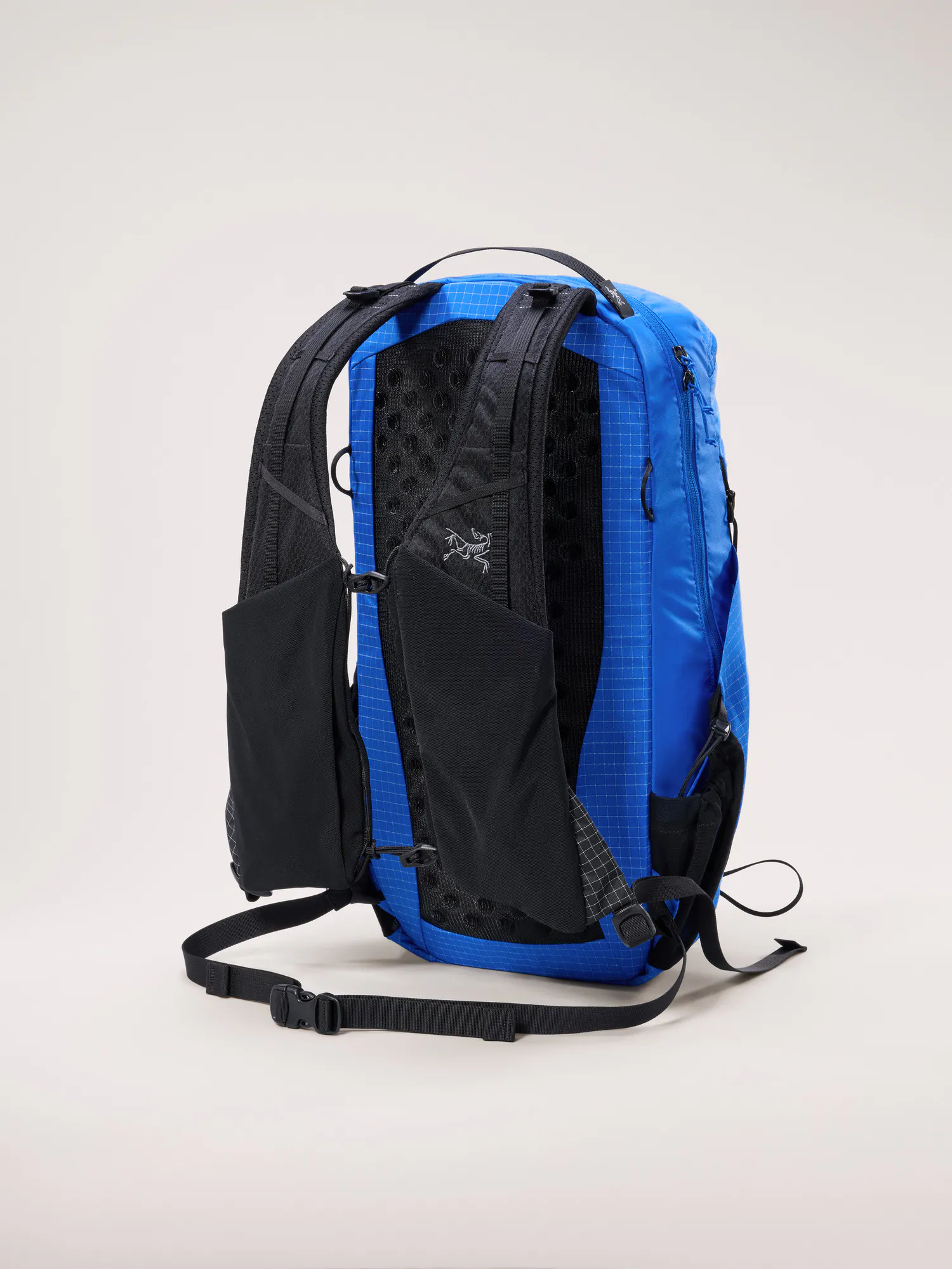 Aerios 18 Backpack | Arc'teryx United States