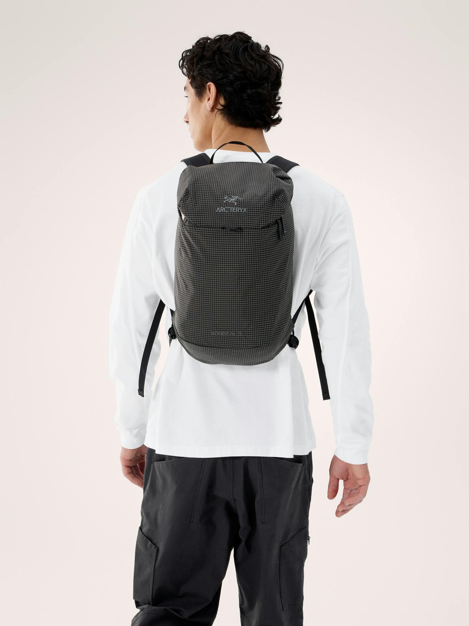 Konseal 15 Backpack | Arc'teryx Canada
