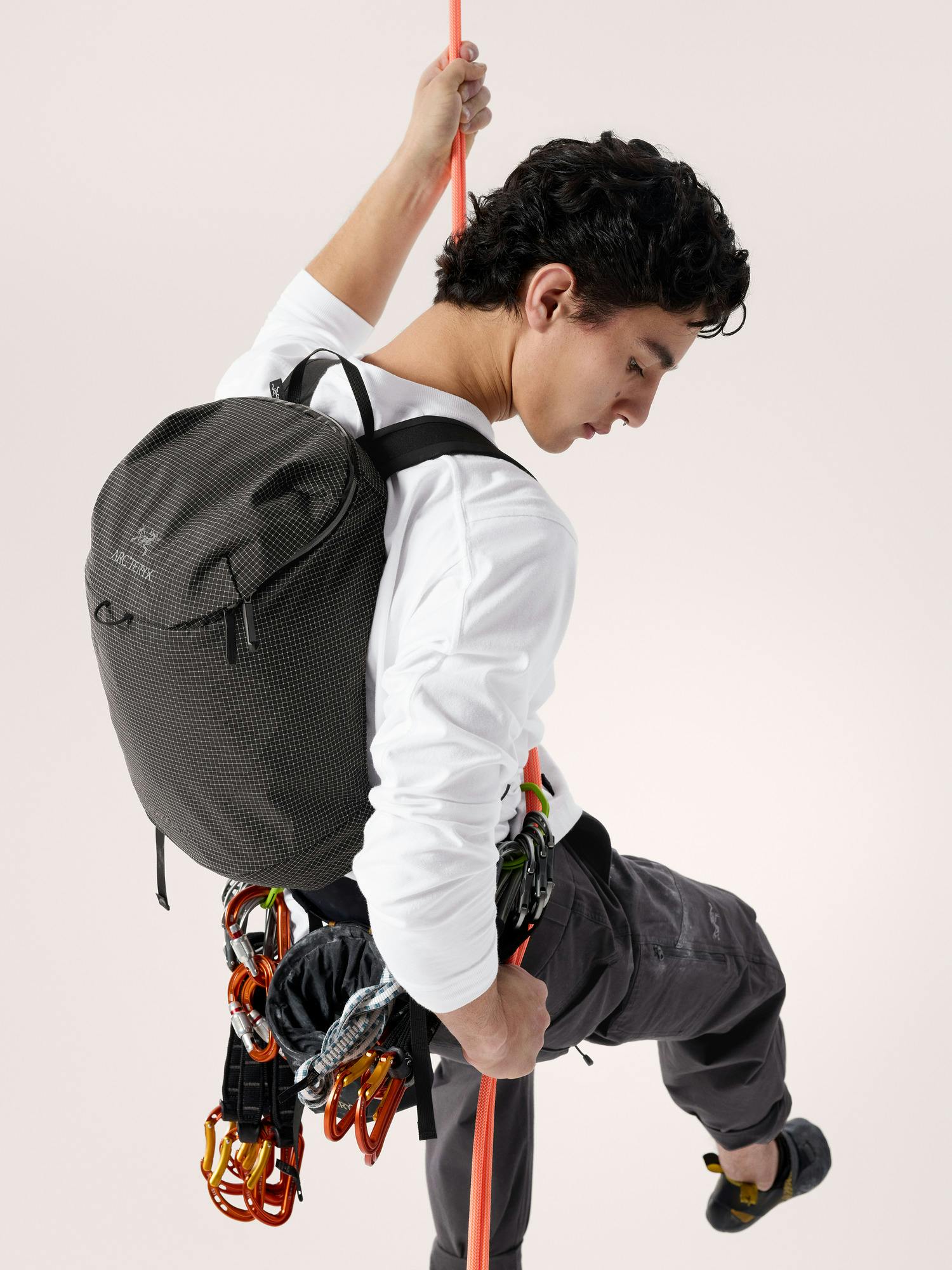 Konseal 15 Backpack | Arc'teryx Canada