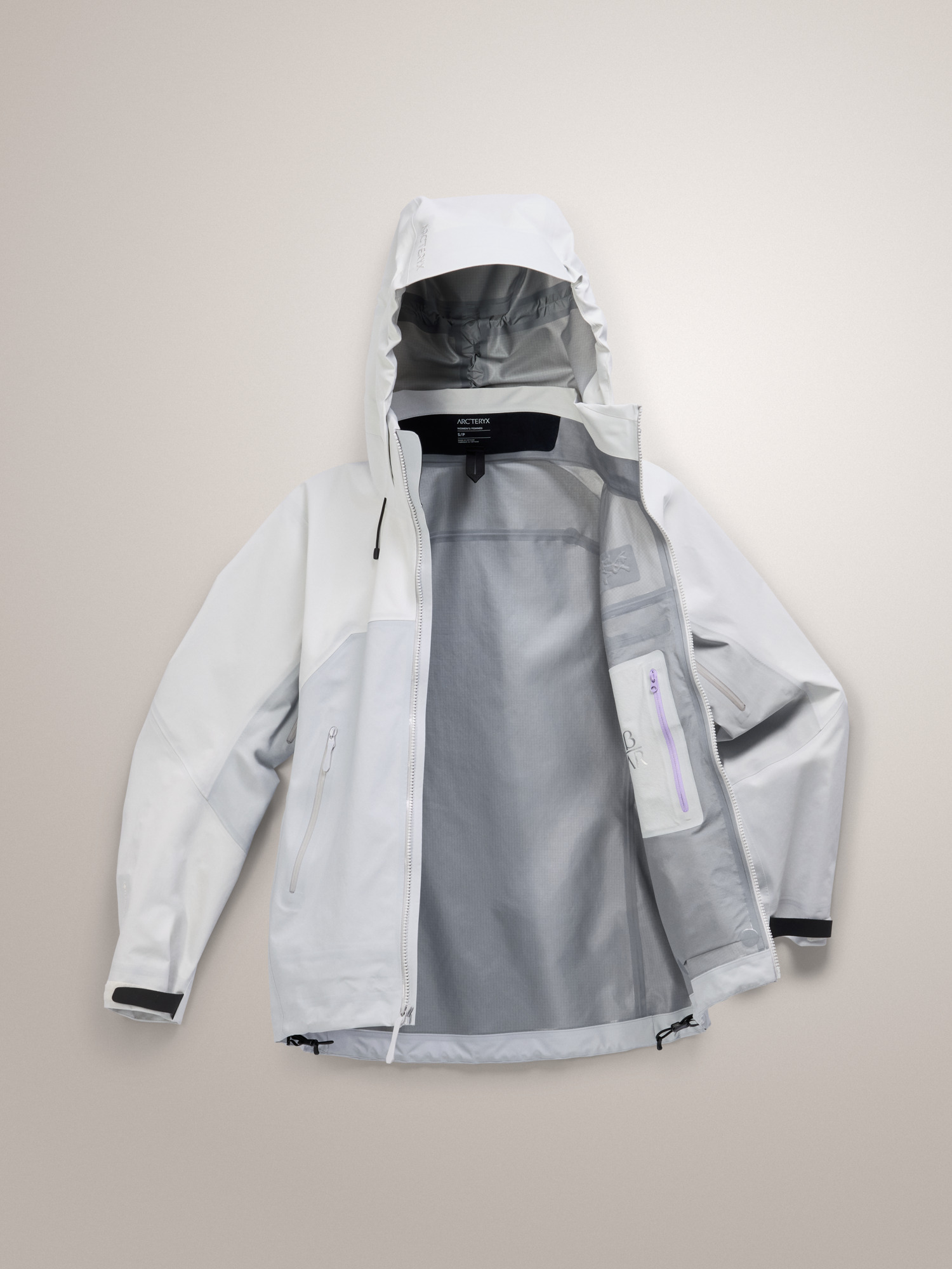 Beta AR Jacket Women's Arctic Silk / Solitude II Flat