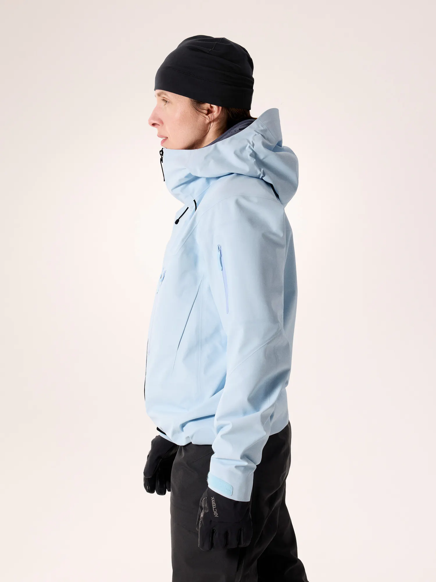 Alpha SV Jacket Women's | Arc'teryx United States