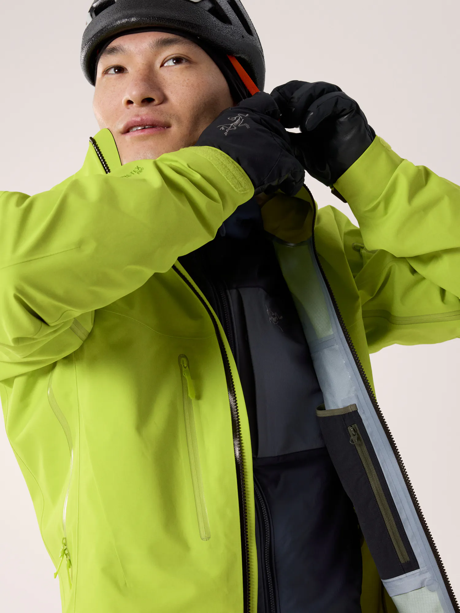 Alpha SV Jacket Men's | Arc'teryx United States