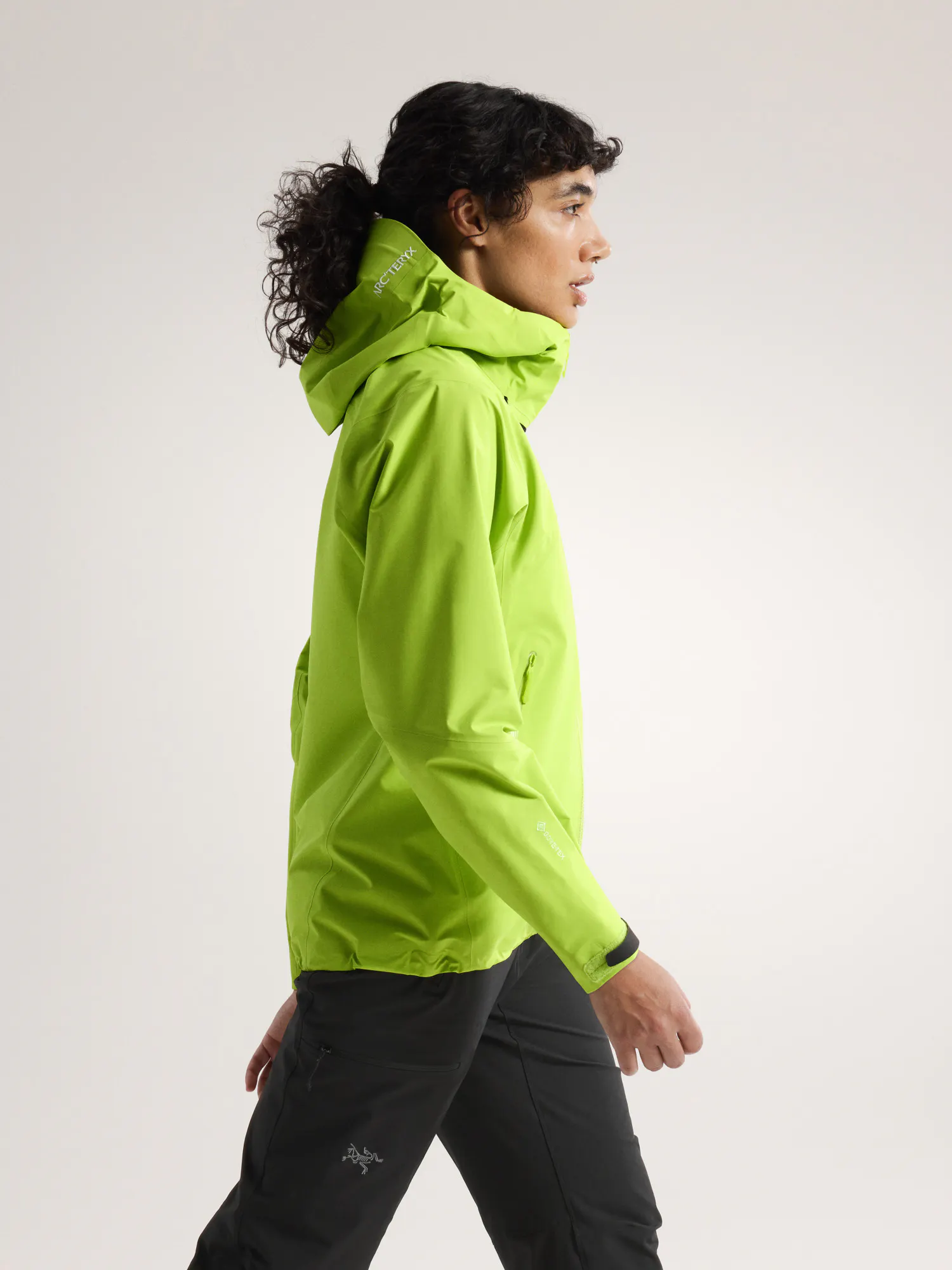 Beta SL Jacket Women's | Arc'teryx United States