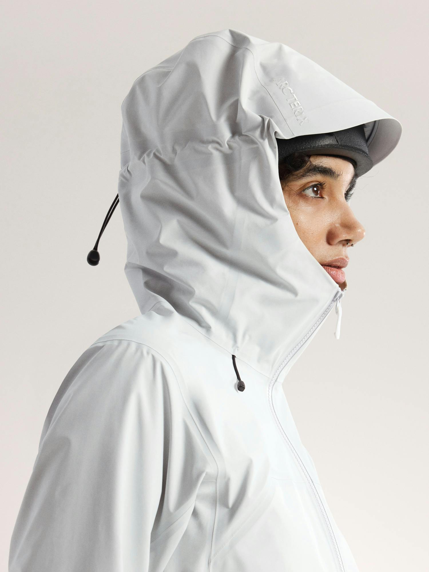 Beta SL Jacket Women's Solitude Hood