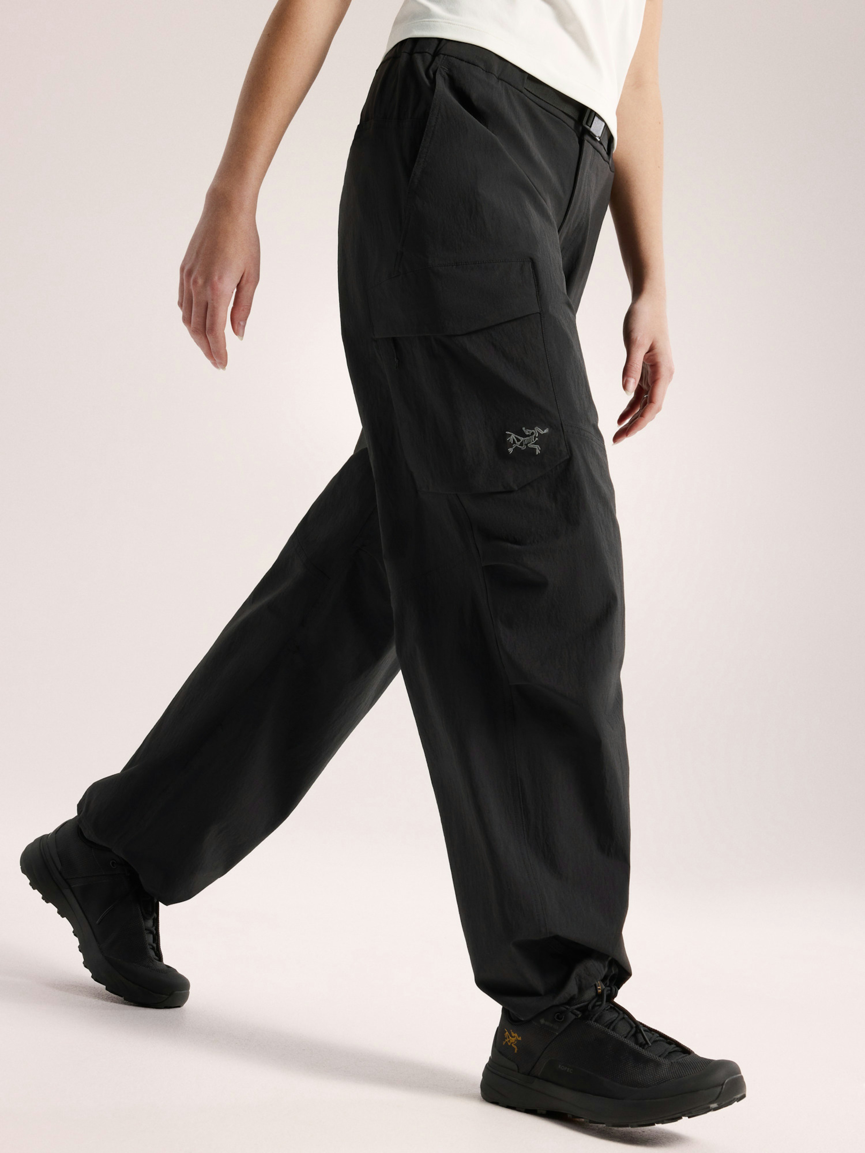 Leutia Pant Women's Black Hover