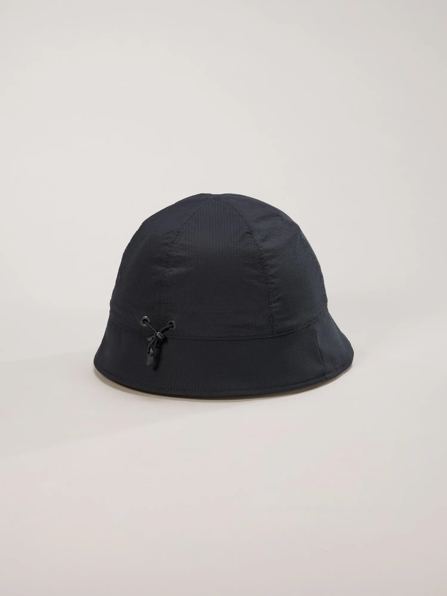 Sinsola Short Brim Bucket Hat | Arc'teryx United States