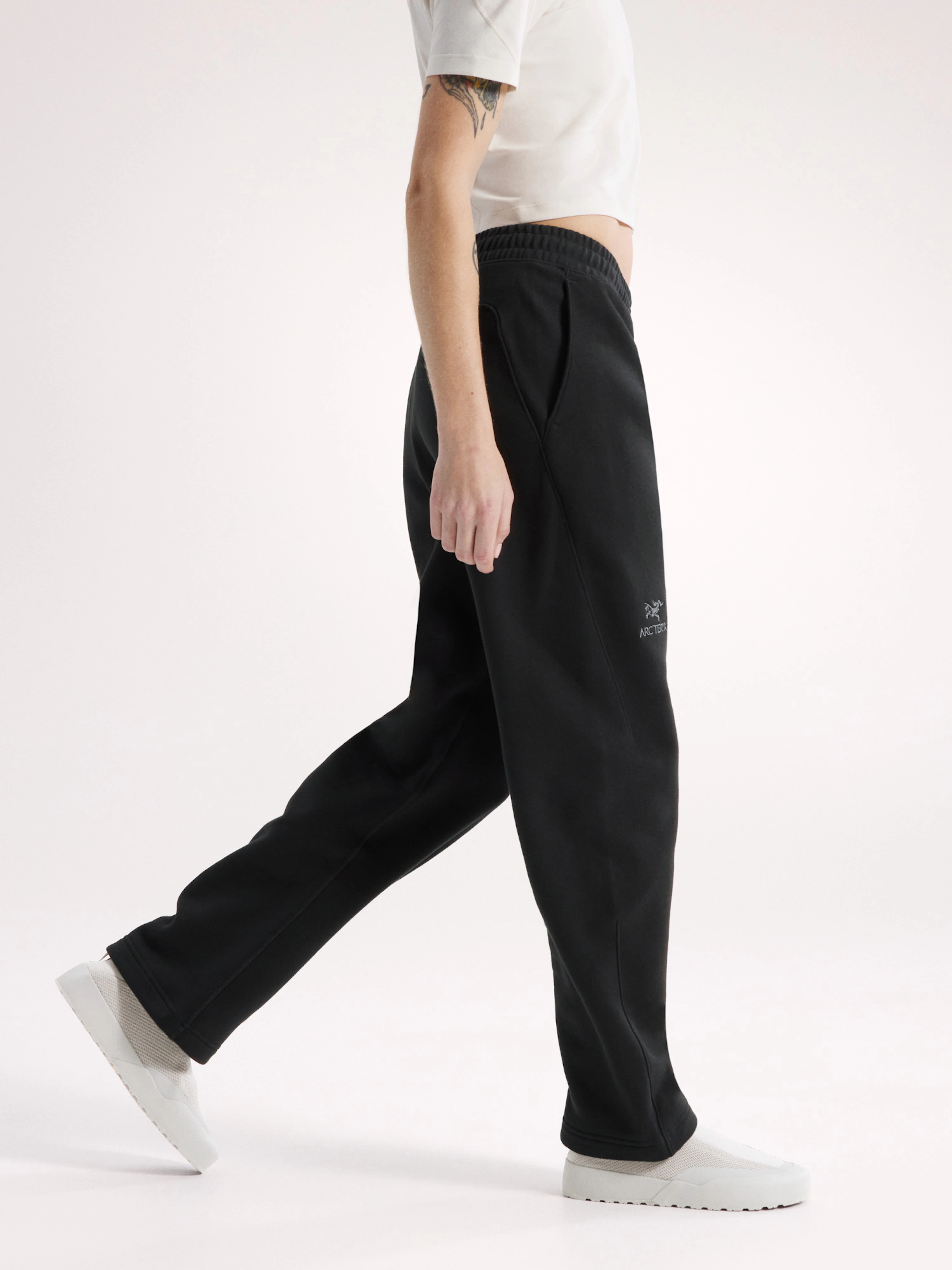 Emblem Fleece Jogger Women's