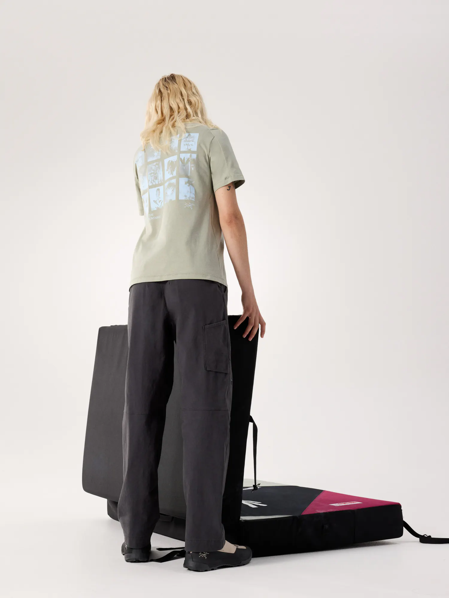 S　BLOOM SHIRRING SHIRT Bloom Over-Fit Unisex Shirt - Solaris - A7