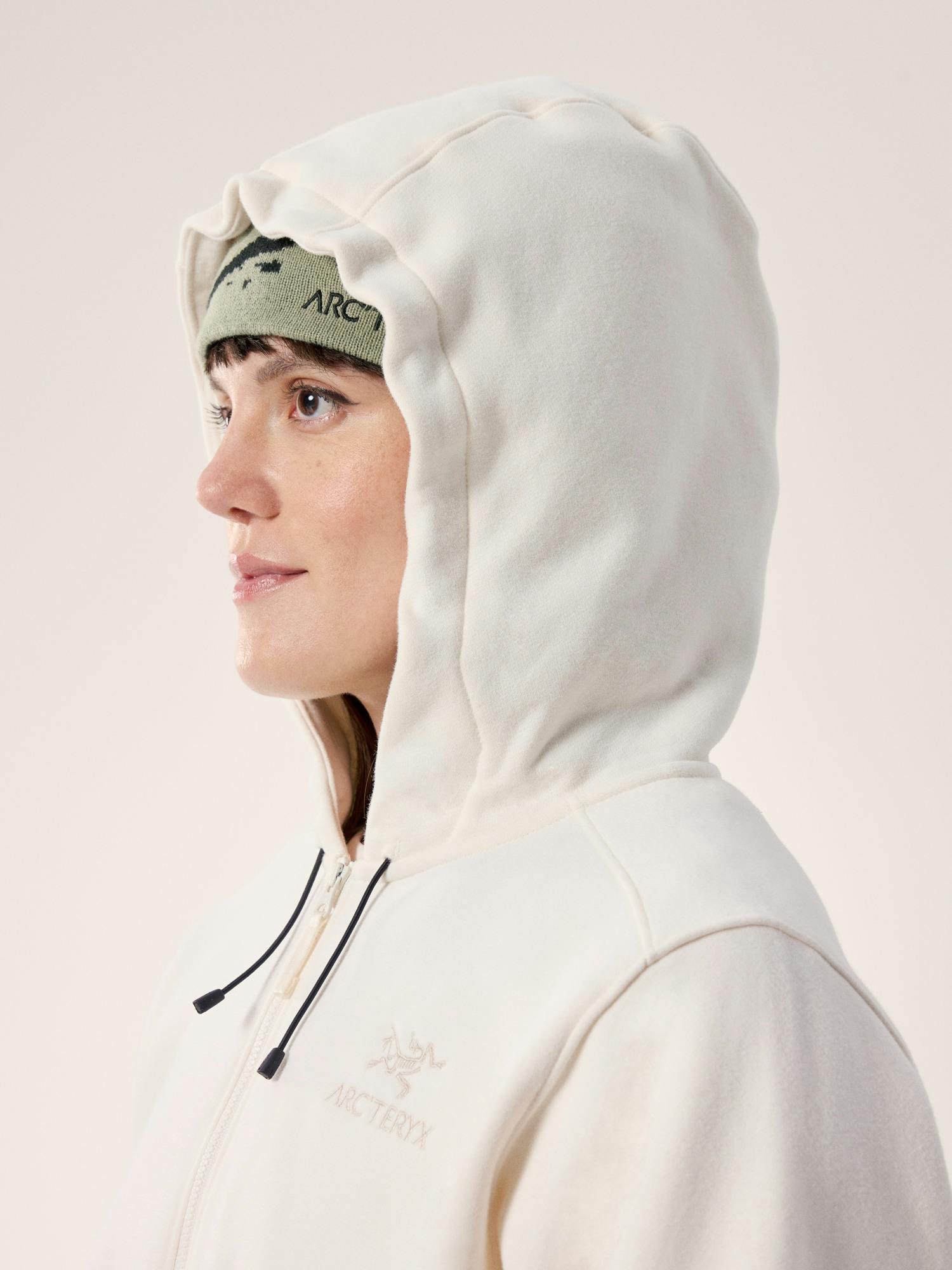 Emblem Fleece Full Zip Crop Hoody Women's | Arc'teryx United States