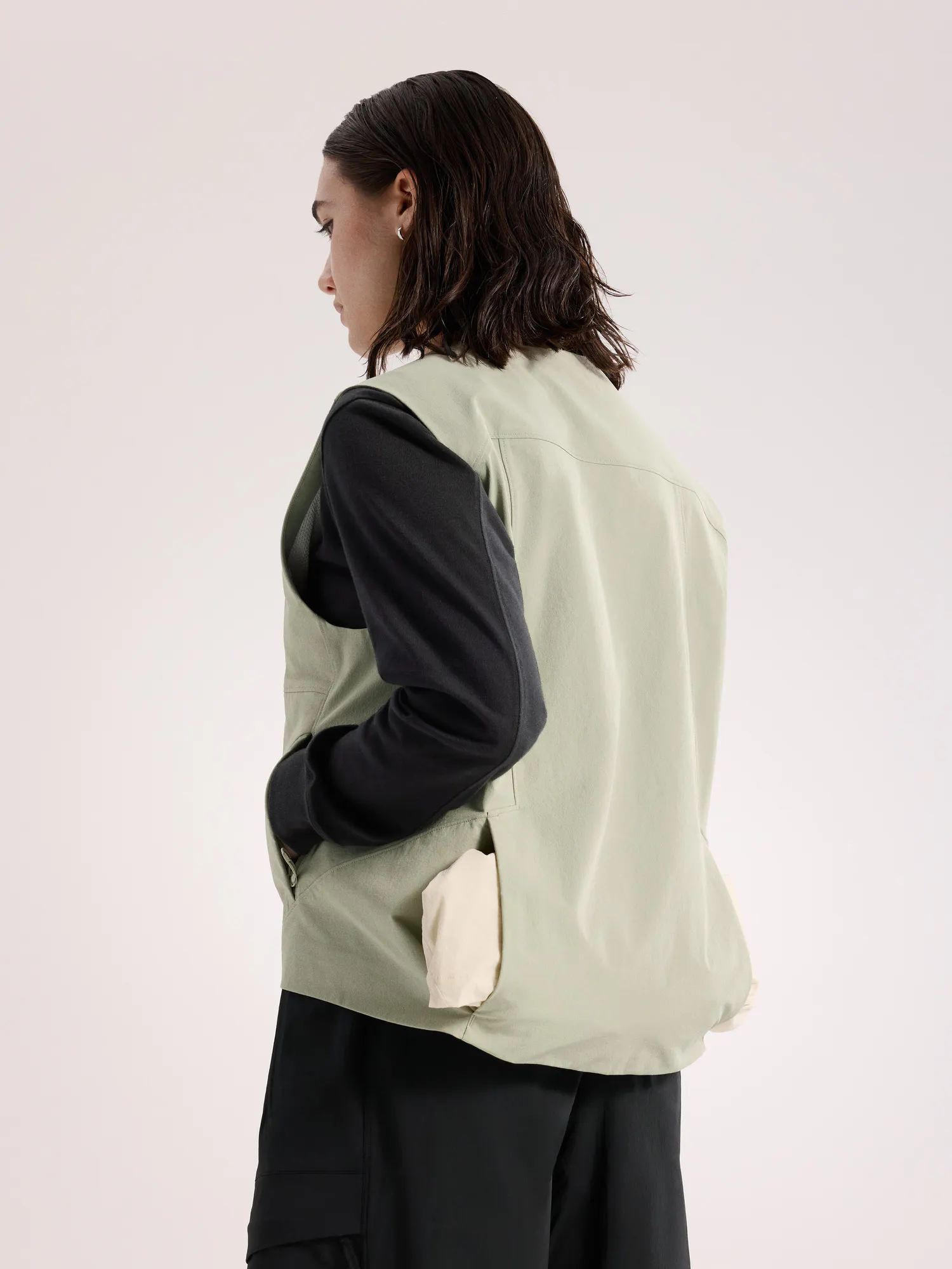 Sonii Utility Vest Women's | Arc'teryx United States