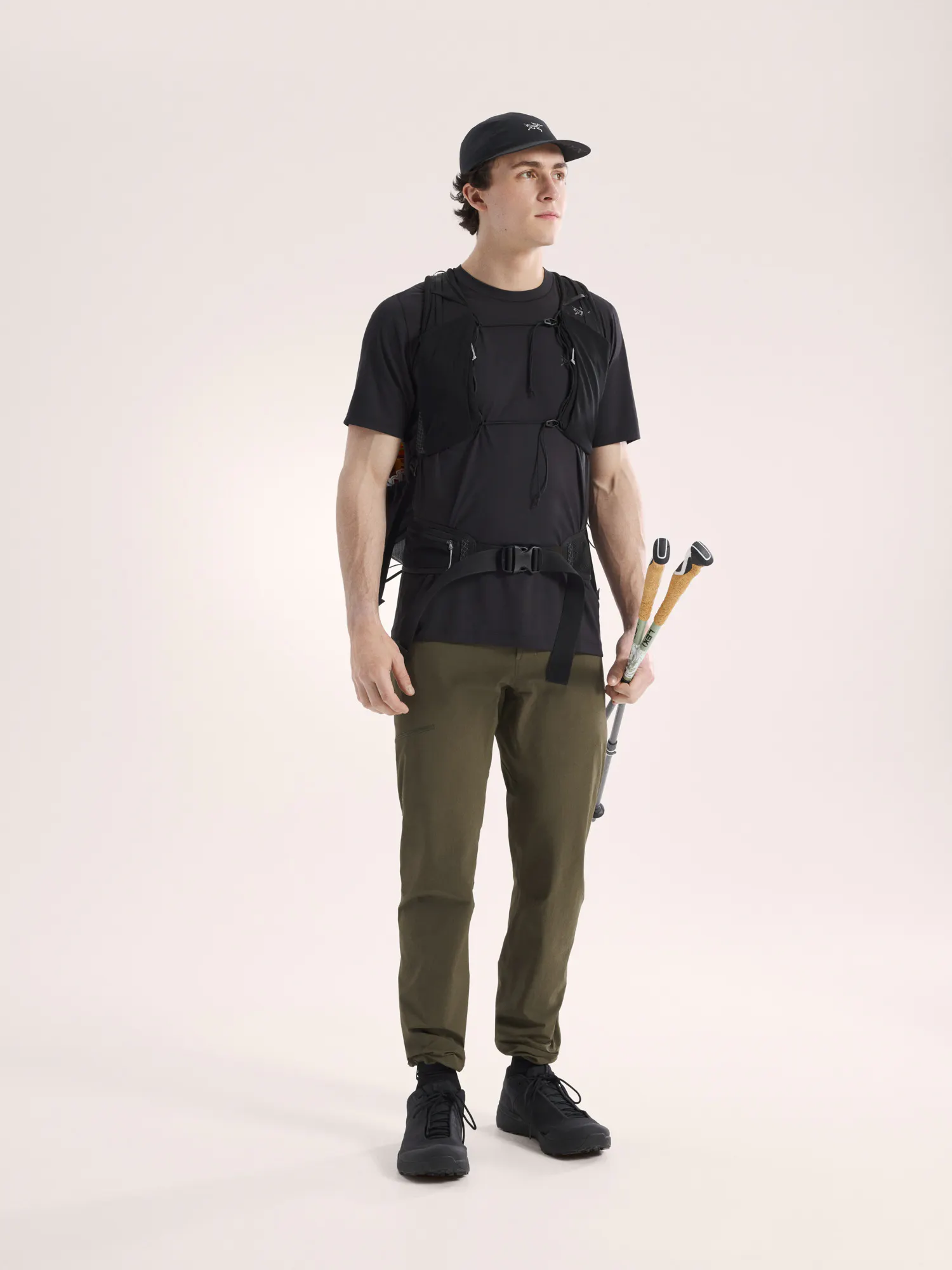 ARC'TERYX コーマック クルー シャツ　M Amazon.com: Arc'teryx Cormac Crew SS Men's | Short Sleeve Tee for