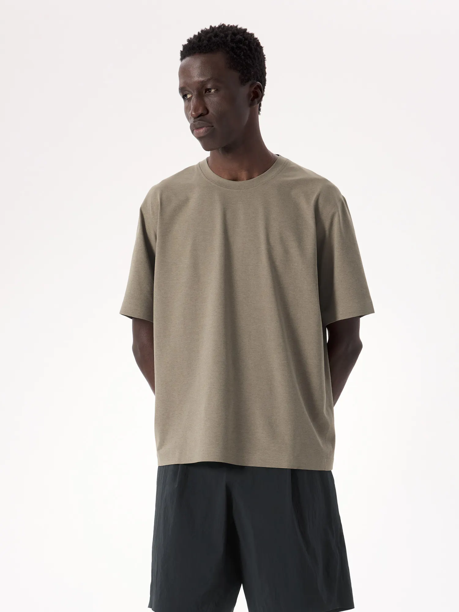 S26-X000010316-Metron-SS-Tee-