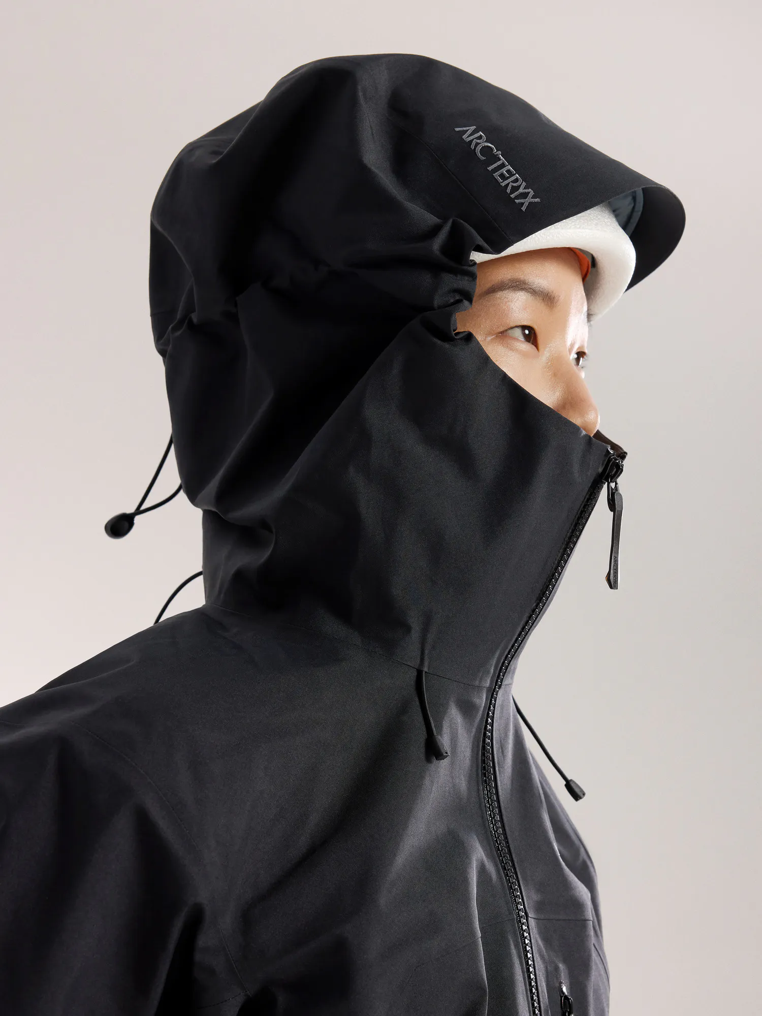 Beta SV Jacket Women's | Arc'teryx United States