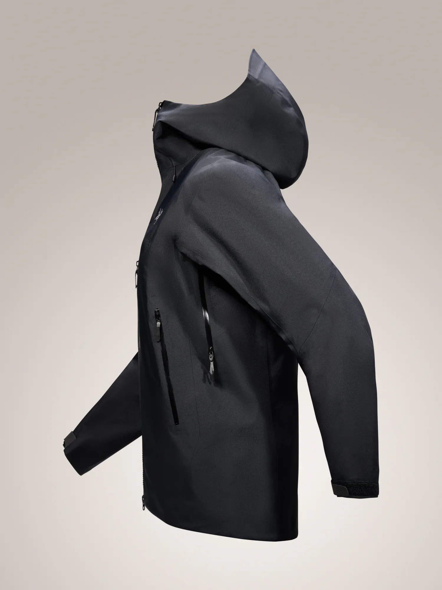 Beta SV Jacket Women's | Arc'teryx United States