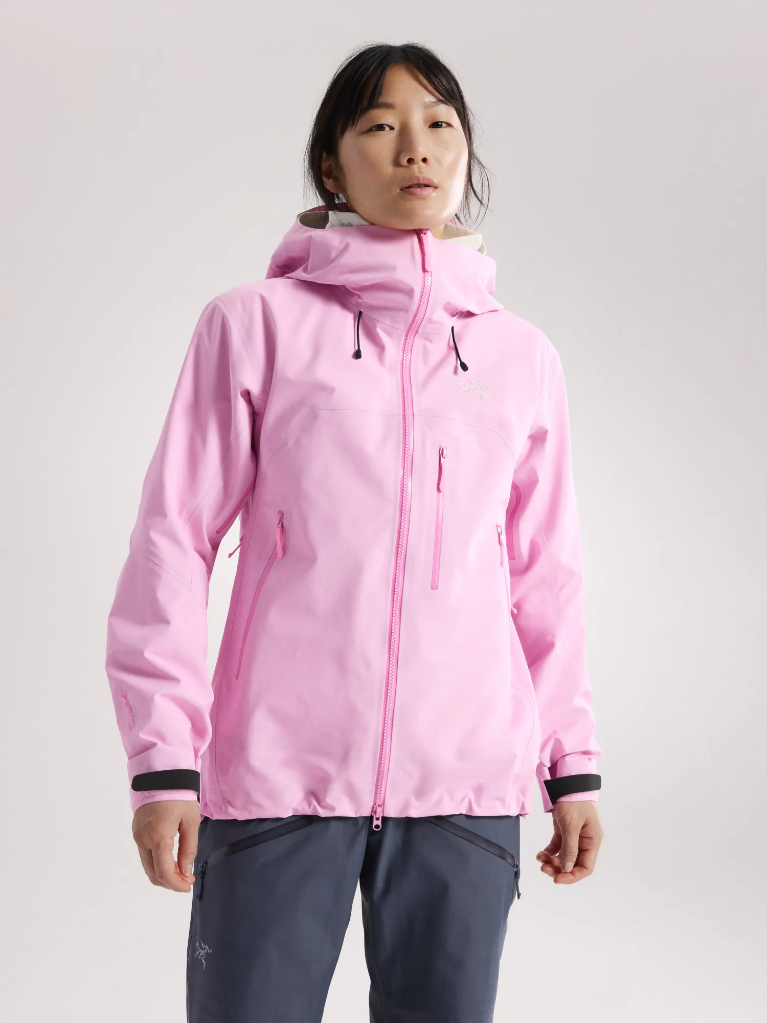 Women's Shell Jackets | Lightweight & Waterproof | Arc'teryx Sweden