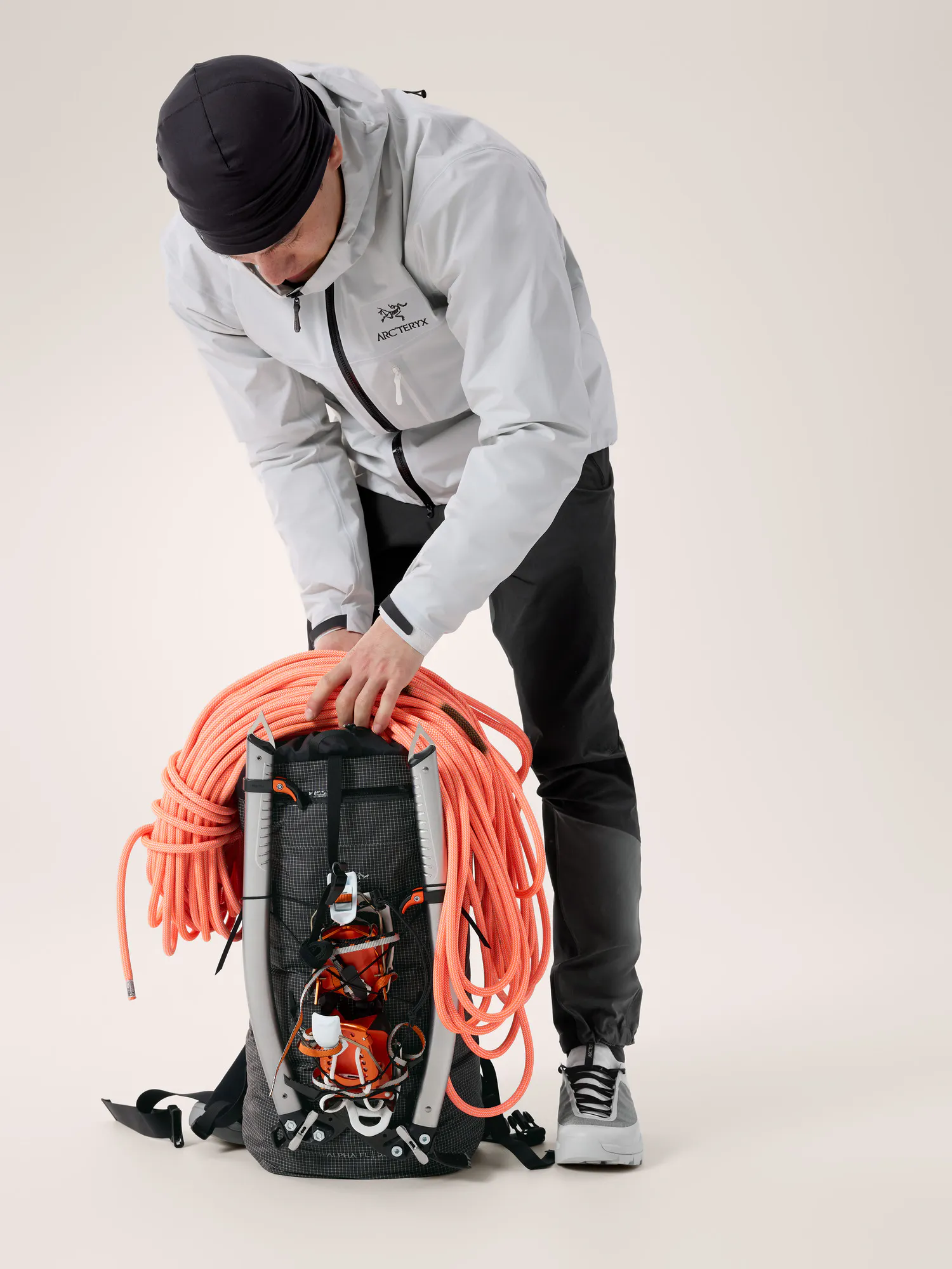 Alpha FL 30 Backpack | Arc'teryx Canada