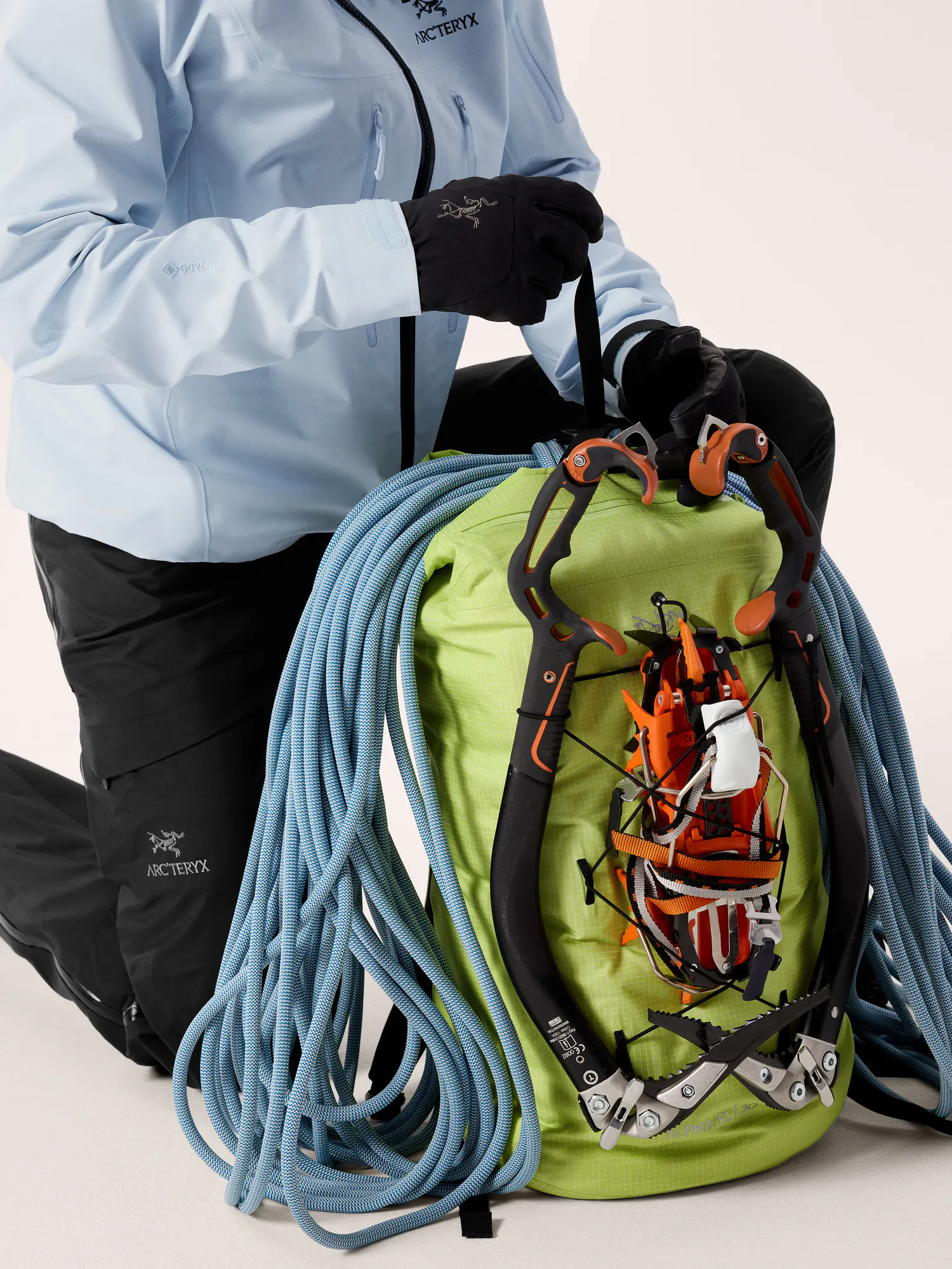 Alpha FL 30 Backpack | Arc'teryx United States