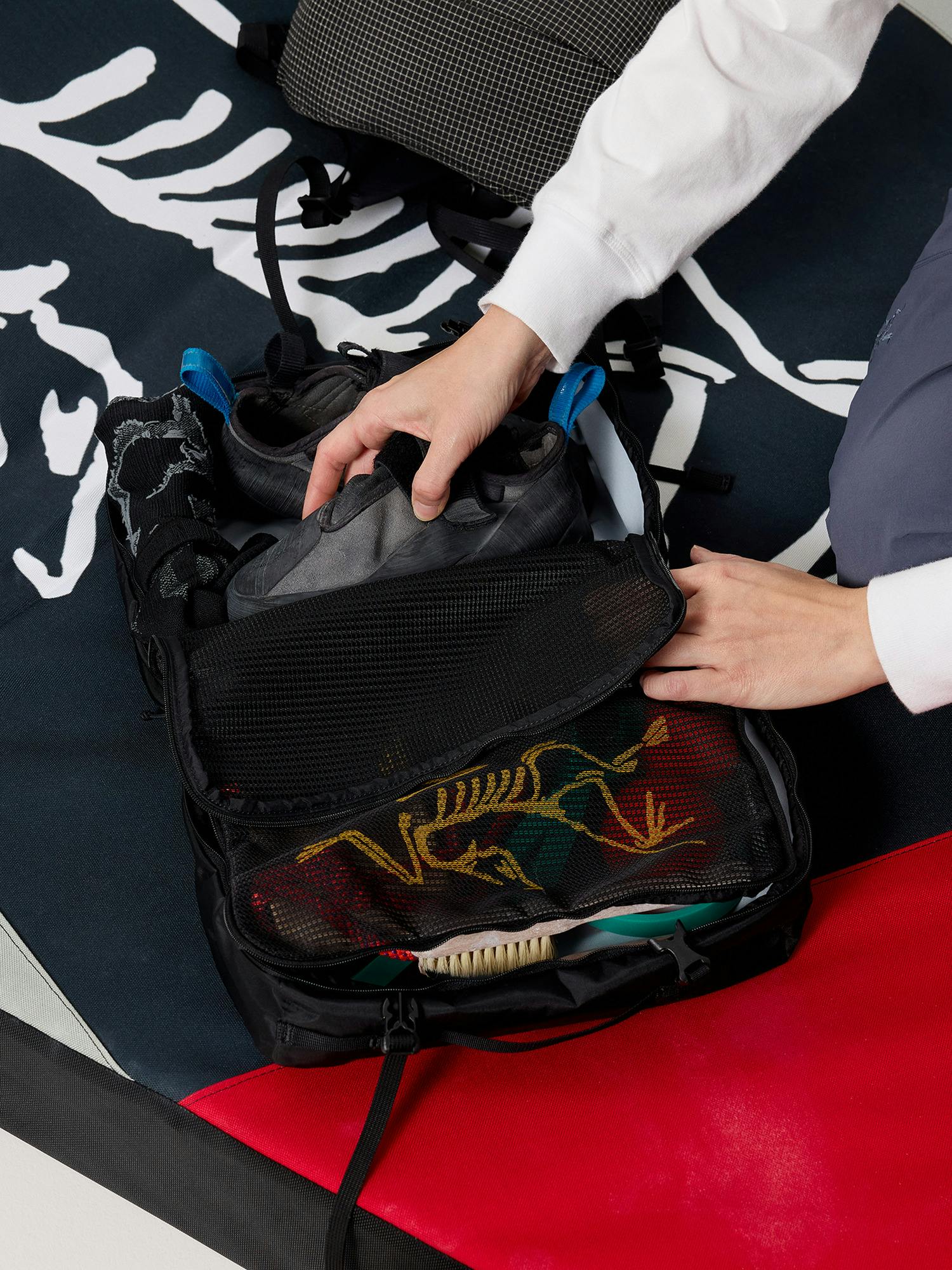 Index 10 Gear Organizer | Arc'teryx United States