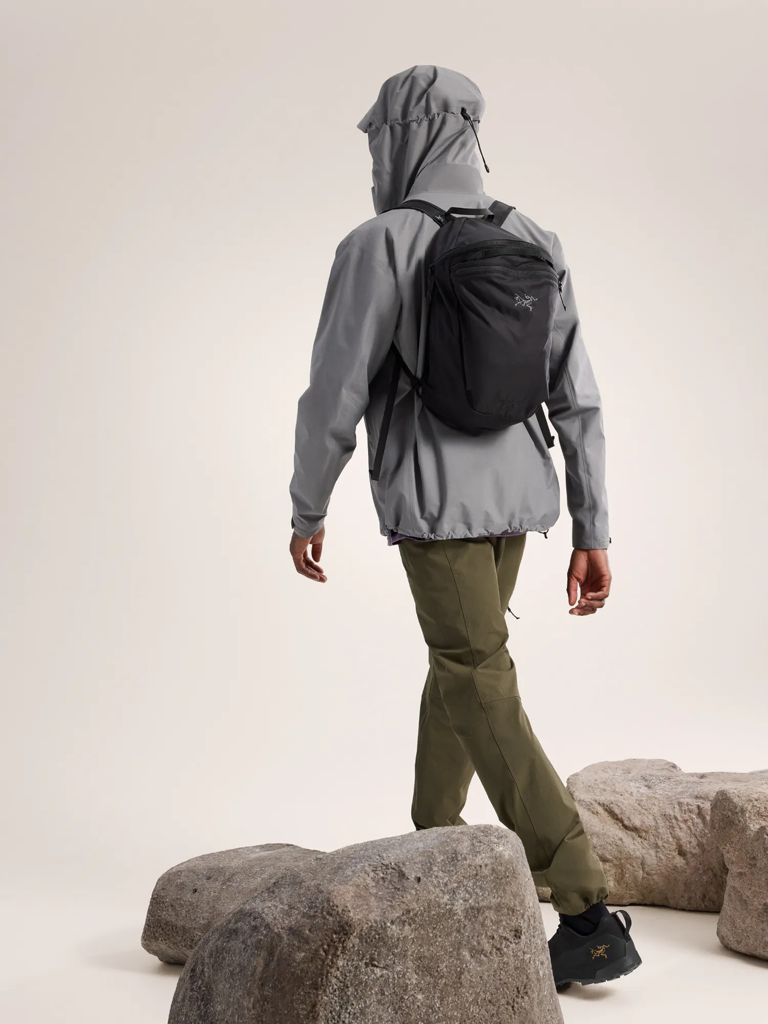 Heliad 15 Backpack | Arc'teryx Canada