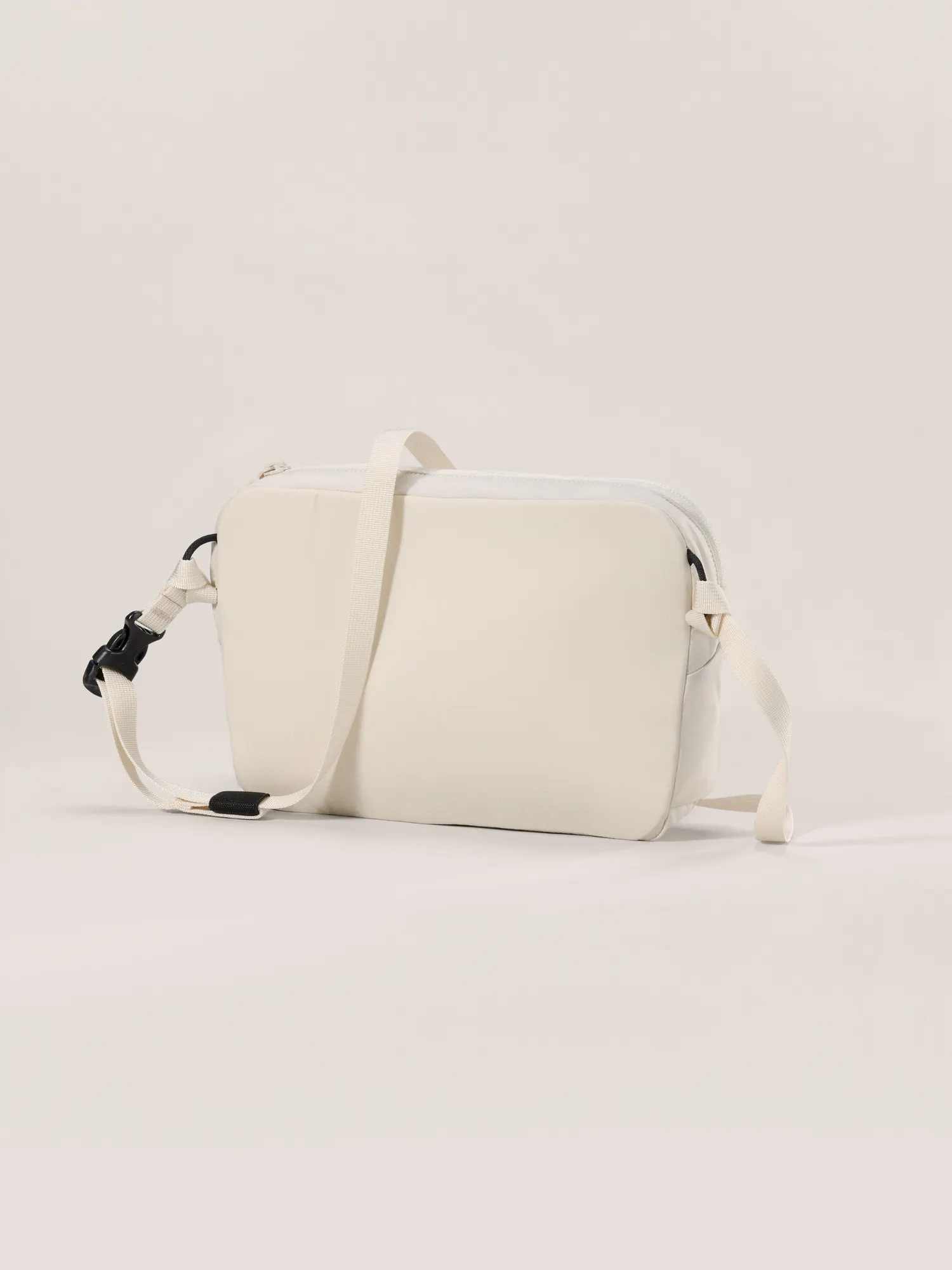 Heliad Crossbody Bag | Arc'teryx United States