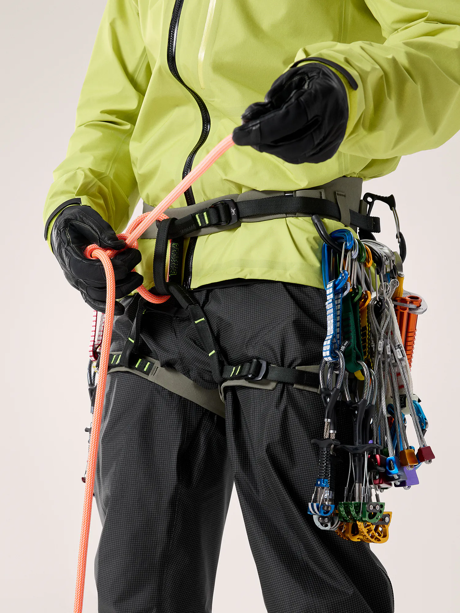 AR-395A Harness
