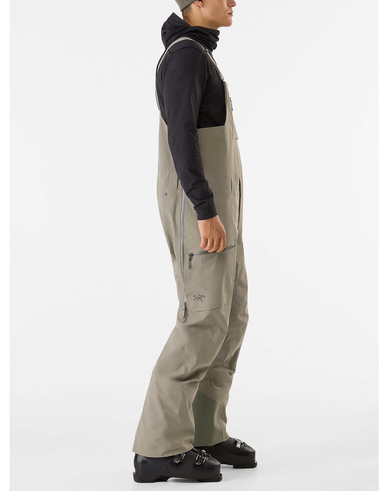 sabre bib