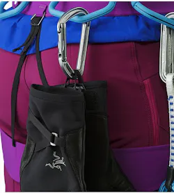 Alpha SL Glove Black Carabiner Loop