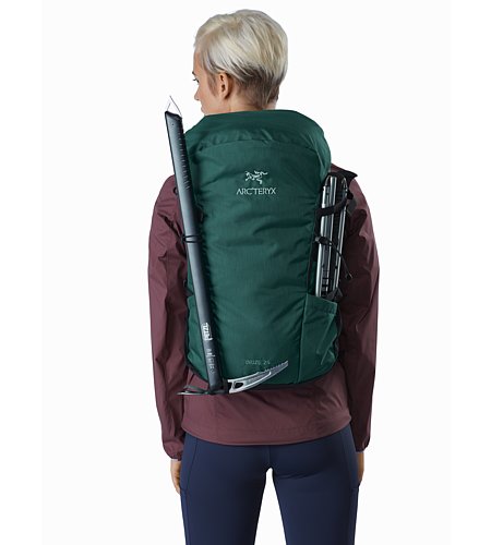 brize 25 backpack