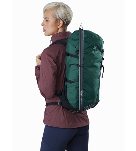 brize 25 backpack