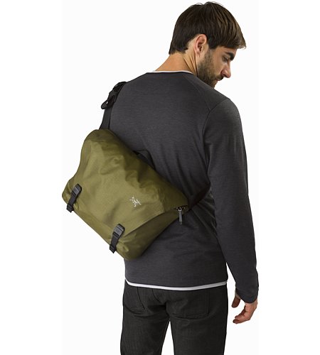 Granville 16 sales courier bag