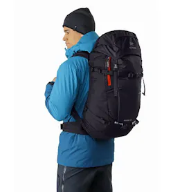 Khamski 38 Backpack Black Dynasty Side View 2