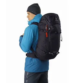 Khamski 38 Backpack Black Dynasty Side