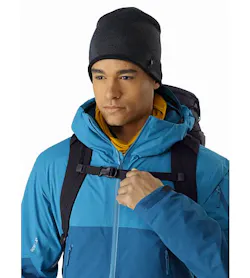 Khamski 38 Backpack Black Dynasty Sternum Strap