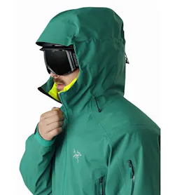 Sabre AR Jacket Yugen Helmet Compatible Hood